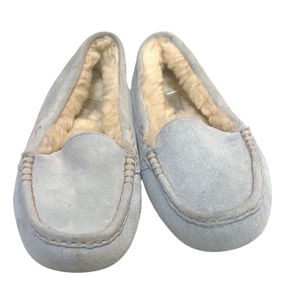 UGG Australia Baby Blue Suede Sheepskin Lined Moccs Slippers Women sz 7
